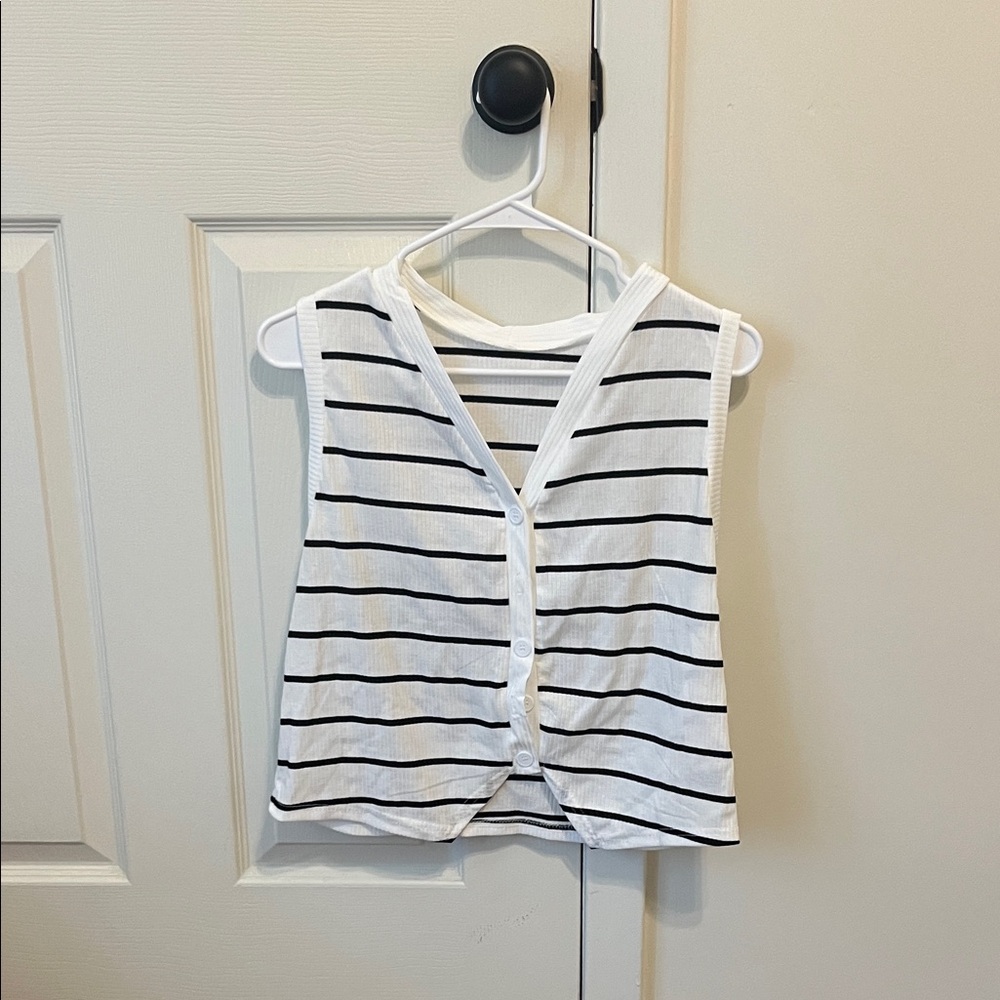 SHEIN White and Black Striped Sleeveless Top